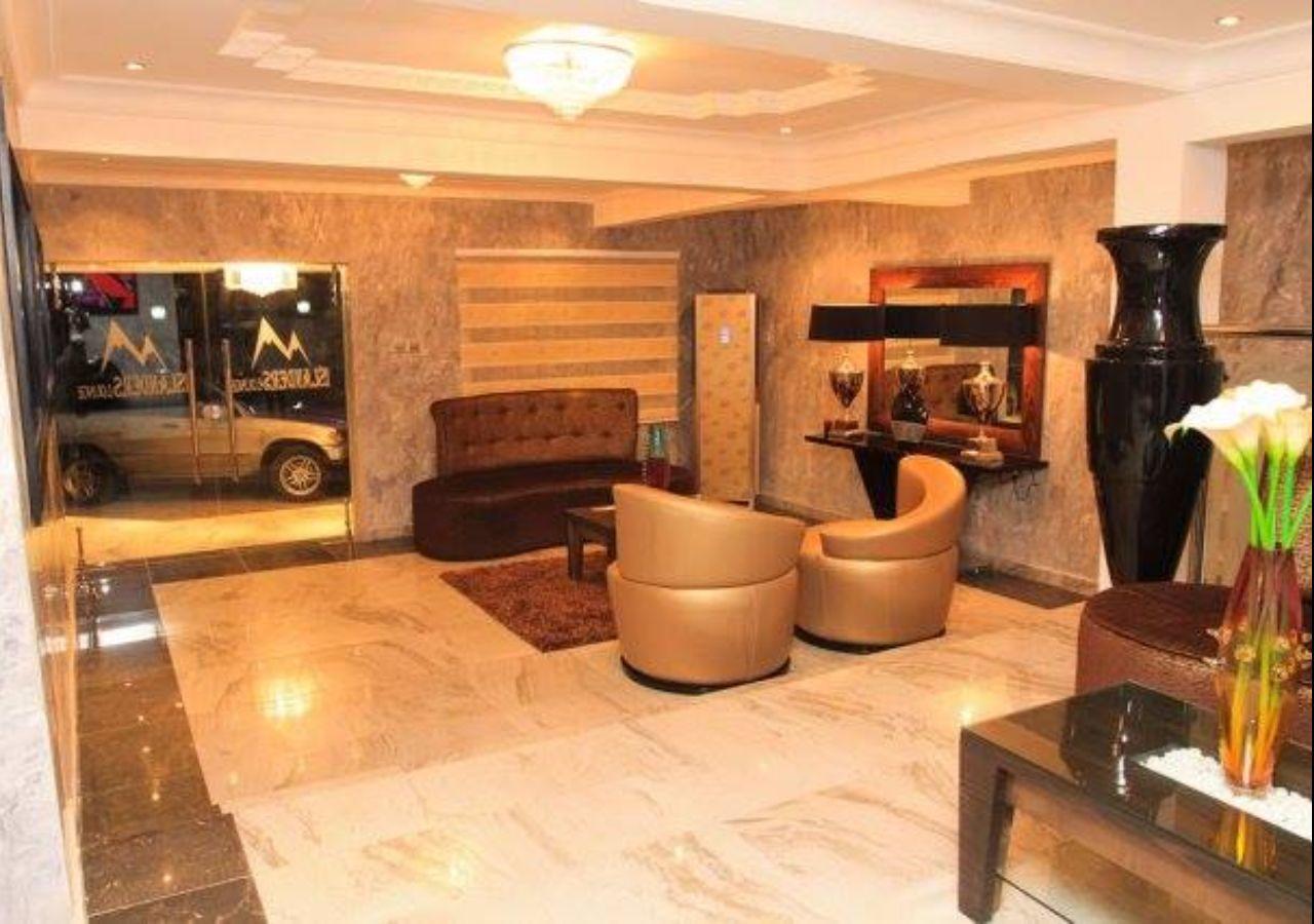 Hotel Islanders Lounge Lagos